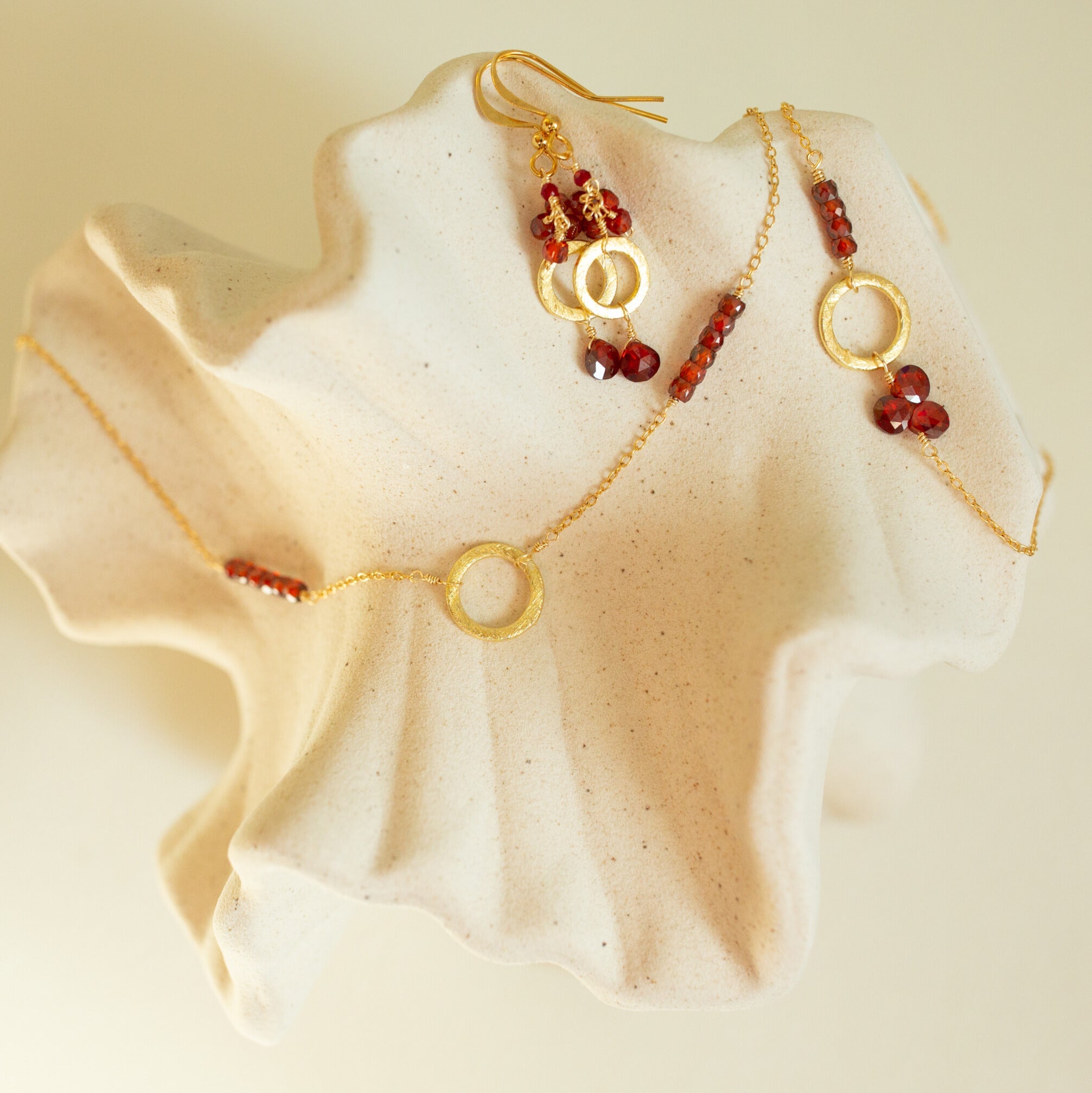 Garnet Solara Necklace