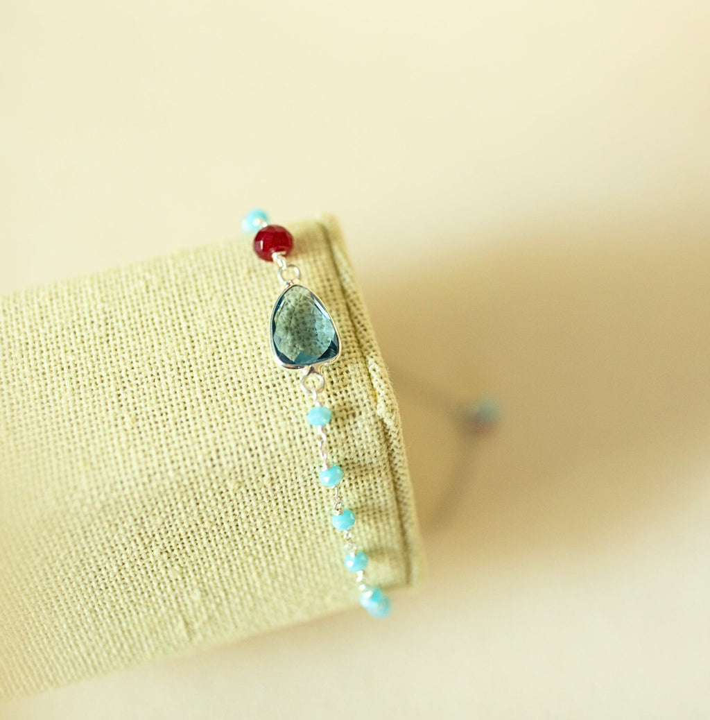 London Blue Quartz Gold Isla Bracelet