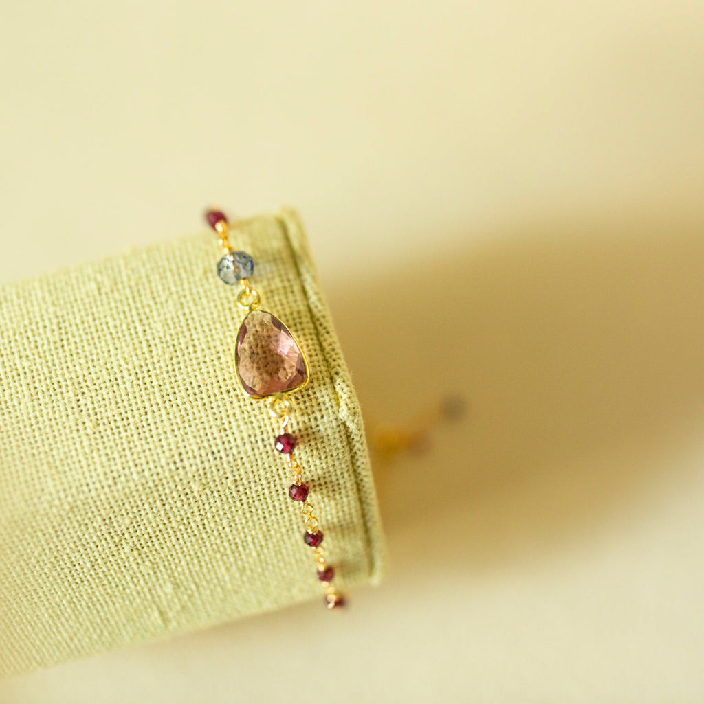 Rhodolite Garnet Silver Isla Bracelet